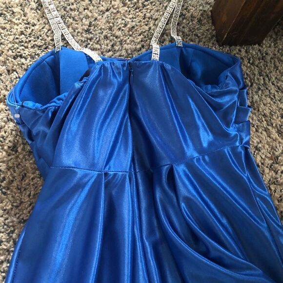 Wendye C Jump Apparel blue dress 27 inches long with sequins and balloon bottom - Picture 8 of 12